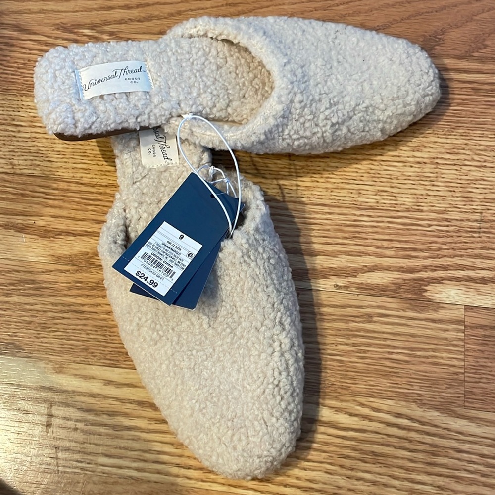 Universal Thread Slip On Margot Shoes